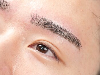 オーシャンハーブ(Ocean Harb)の写真/【第一印象を変えたい男性必見！】眉毛を整えることで一気に垢抜け！第一印象の清潔感が大幅UP◎