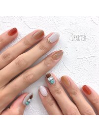 オトナべっ甲ビジューネイル