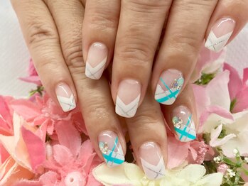 ディーネイル 京橋(D-nail)/立和名/初夏★変形白フレンチ