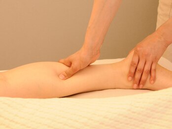 ジュジュ(juju)/足デトックスリンパマッサージ