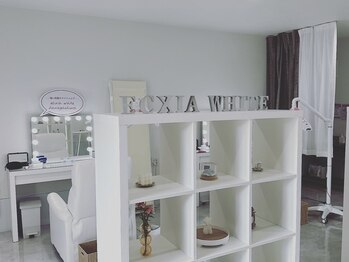 エクシアホワイト 宮崎花ヶ島店の写真/【第一印象は歯で決まる！】セルフホワイトニングで憧れの白い歯に☆輝く白い歯で印象&清潔感UP♪