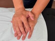 幸せのもり整体院/肩こり整体風景