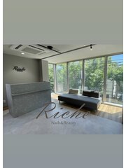 Riche Nails&Beauty(Nailist)