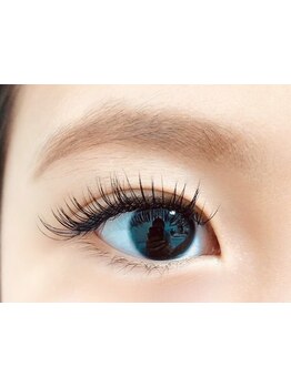 ボリュームのある目元にしたい