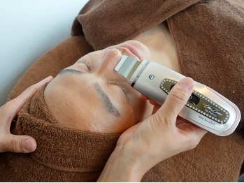 ザ リノビューティー 横浜店(THE Lino Beauty)の写真/【メンズ◆毛穴ツルツルコース60分】メンズフェイシャル人気No1♪毛穴の悩みを集中改善！モテ肌GET☆