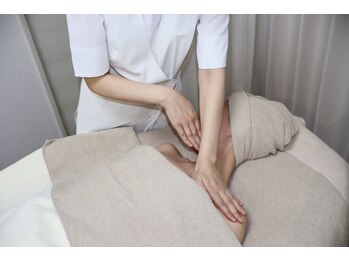 ポーラ 高蔵寺コックルン(POLA)/デコルテケア