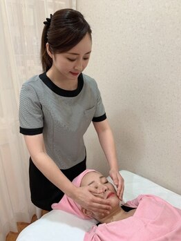 グランダム ローズ/施術風景