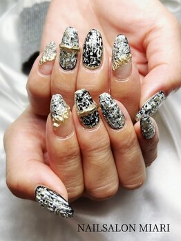 ミアリ(MIARI)/ツイードネイル