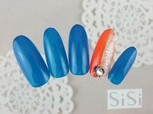 シシ(SiSi)/大人のロイヤルブルーネイル★