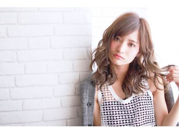 シャンティー ヒラギシ(Shanti hiragishi)/ヘアの前後にもおすすめ☆