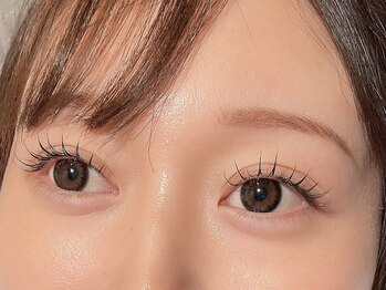 アンネ 梅田 GRACE店(ANNE)/話題のワンホン束感マツエク♪