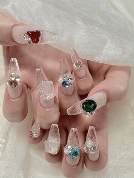 ブラン(Blanc)の写真/スカルプ長さ出しに加えてパラジェル使用の爪を傷めにくいジェル長さ出しも対応+540円でパラジェルに変更◎
