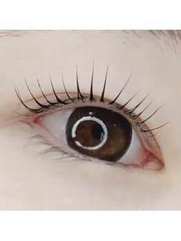 リルガーデン 新宿南口(Lil' Garden)/まつげパーマ*パリジェンヌ