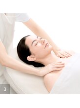 ポーラ ザ ビューティ 宜野湾店(POLA THE BEAUTY)/デコルテクレンジング