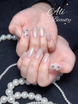 シンプルデザインネイル