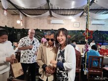 ワールドマッサージの雰囲気（2026年1/20、和気あいあいなカリスマ師匠の誕生会の様子♪）