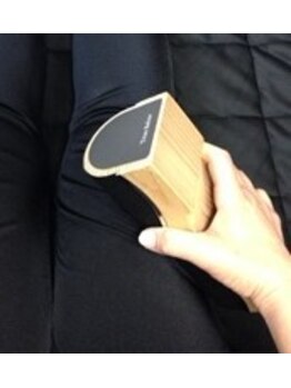 ヨサパーク エミリア(YOSA PARK Emiria)/ボルスター