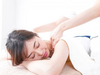 癒しと健康と美 三軒茶屋の写真/【整体人気No.1!全身整体+もみほぐし45分2980円】つらい肩腰には整体ほぐしマッサージが◎何度でもOK