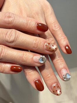 エン(enn)/バレンタインネイル手描きハート