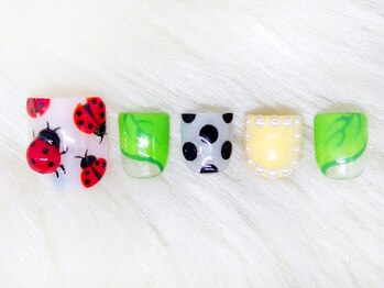 アンジェヴォーグ 名古屋本店(Angevogue)/てんとう虫 フット