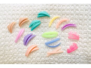 バラーダ バイ ジェニック(Ballada by GENIC)/まつげパーマロッドも豊富♪