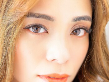 プレシア(Presia)/眉毛WAX+マツエク/30代40代50代