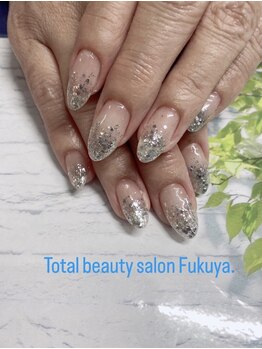 福屋。 熊本南店/ラメグラデーション