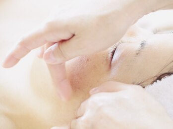 ビアージュ(美age)/筋膜リリースでリフトup