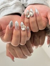 ナルネイル(NALU NAIL)/ビジューネイル