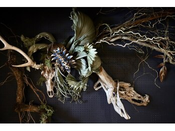 オンカツ(ONKATU)/【2F】 アート