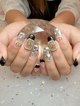 ネイルアンバー 西向田店(Nail amber)/