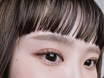 マギバイバディ 宇都宮店(magi by BUDDY)の写真/目の形に合わせてデザインをご提案!何度も鏡を見たくなる美まつげに♪こだわりぬいた施術をお試しください!