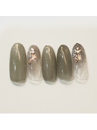 カーキニュアンスネイル