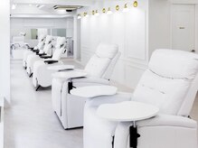 グルス(GRUS)/【チェア席】アイ・同時施術に♪