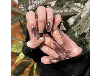 ジェイノヴァール(Jnovart)/