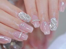 幻之花ネイル/ワンホンネイル　キラビジュー