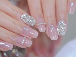 ワンホンネイル　キラビジュー