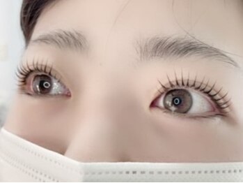 アラミアルーアン(Aramiah Ruang)の写真/納得の仕上がりにならなかった、まつ毛が上がりにくい、下がりやすい等…サロン迷子のお客様はぜひ当店へ！
