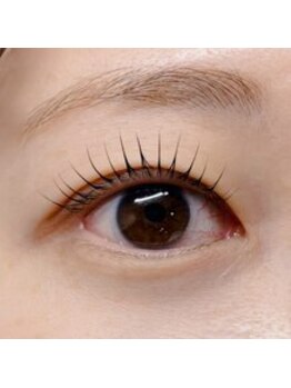 ラヴィータエベッラ(La Vita e Bella)/似合わせまつげパーマ