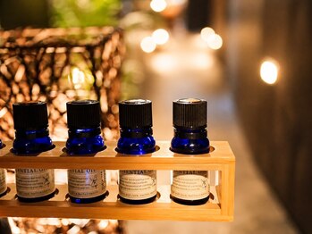 プラチナムアロマ 京都河原町店(PLATINUM AROMA)の写真/【完全個室×選べるアロマ】香りに包まれる贅沢癒し体験♪≪初回90分◆￥8700の極上オーダーメイドプラン≫