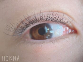 ヒンナ バイ ハグズ 恵比寿(HINNA by HUG'S)/フラットラッシュ100本初回¥6600