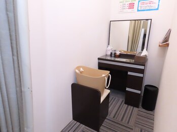 フォーアール 整体院(for.R)/更衣室