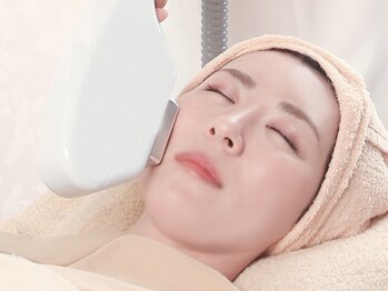 ジェイエステティック 豊橋店の写真/エステのヒアルロン酸保湿付き【顔脱毛】でさらなる美肌へ!毛穴キュッ&メイクのりUP♪セカンドエステにも◎