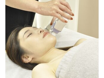 アレーズ(Aise)/パック付きBBL (光フェイシャル)