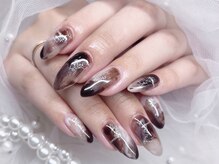 今っぽ大人ニュアンスネイル