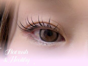 ルカ(Ruka)の写真/LEDエクステ(フラットラッシュ)から&HEALTHY(アンドヘルシー)まで、理想に合わせて選べる豊富な種類◎