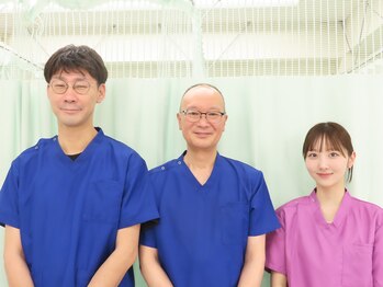 東中野さわやか整骨院/スタッフ集合写真