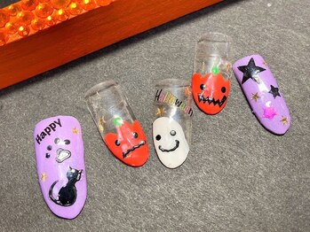 クイーンビー(QUEEN BEE)/ハロウィンネイル