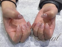 アクイユ 銀座店(ACCUEIL)/マグネット×ビジューネイル