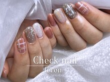 フェロン 小倉店(feron.)/秋冬チェックネイルデザイン